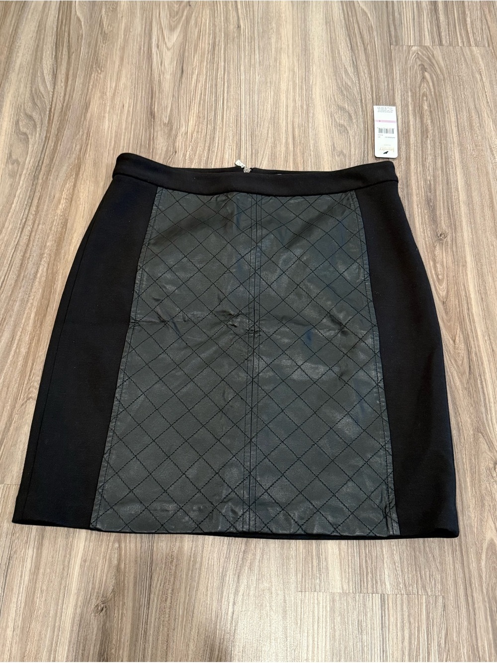 NWT Laundry By Shelli Segal Black Quilted-Panel Mini Skirt